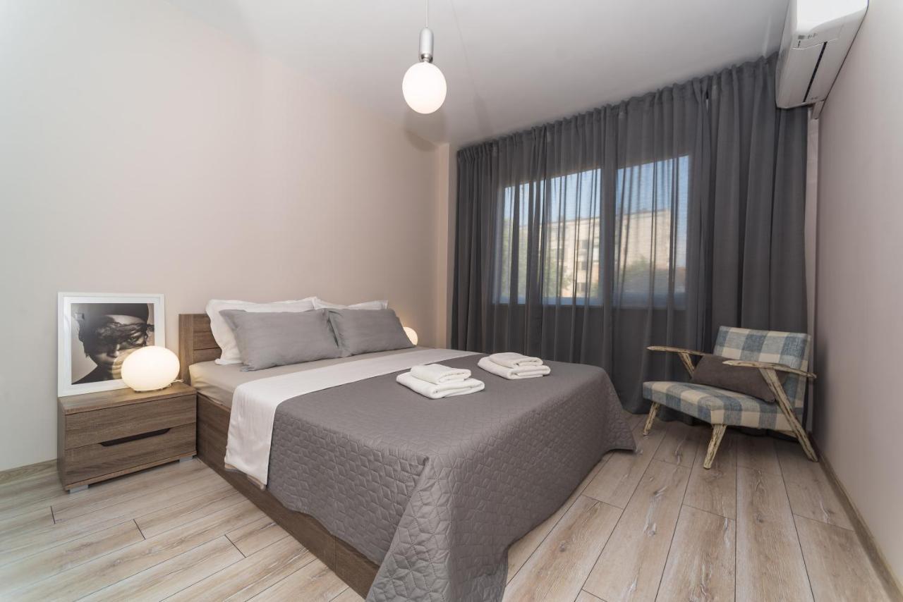 Fashionable 1Bd Flat In The Centre Of Plovdiv Apartman Kültér fotó